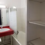 Résidence Couleurs Soleil, Juan Les Pins Aparthotel 3*