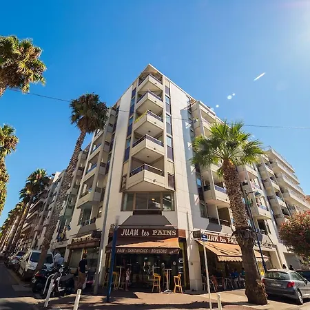 Couleurs Soleil, Juan Les Pins 公寓式酒店 3*
